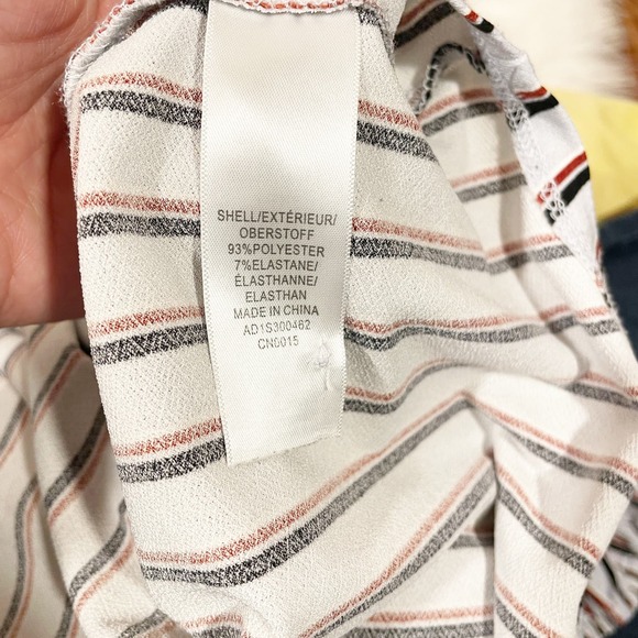 Adrianna Papell Quarter Bubble Sleeve Striped Blouse Gray Red Size Medium - Picture 8 of 8